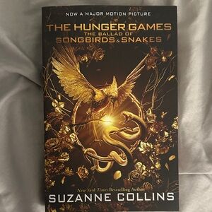 The Hunger Games: The Ballad of Songbirds and Snakes Book
